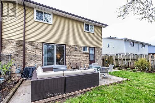 1347 Mary Street N, Oshawa (Samac), ON - Outdoor With Deck Patio Veranda With Exterior