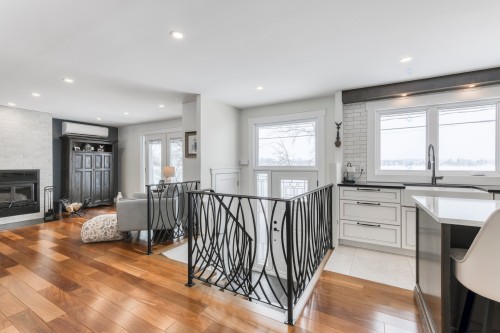 Overall view - 519 Ch. Duhamel, Pincourt, QC - Indoor With Fireplace