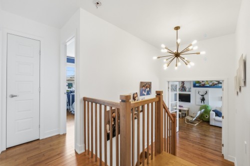 Vue d'ensemble - 267 Rue Capes, Saint-Constant, QC - Indoor Photo Showing Other Room