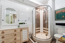 Master Bathroom - 