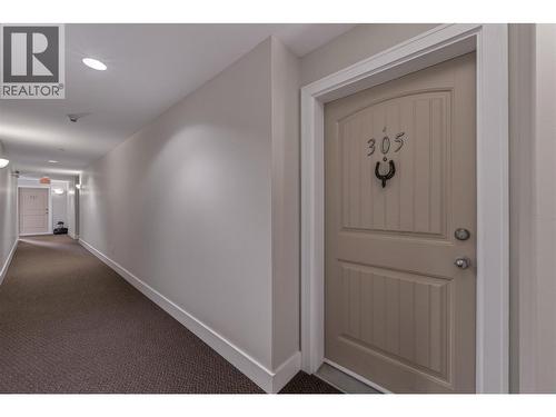 240 Wade Avenue W Avenue Unit# 305, Penticton, BC - Indoor Photo Showing Other Room