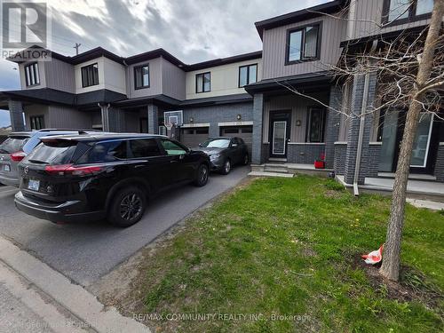 205 DON BROWN PRIVATE  Ottawa, ON K2M 0A8