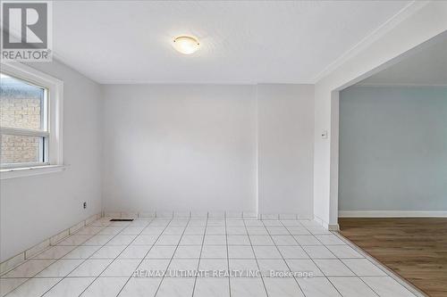 12 Thurodale Avenue, Toronto, ON - Indoor
