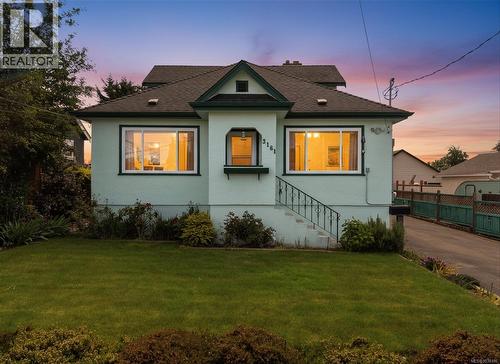 3161 Donald St  Saanich, BC V8V 3P7