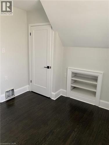 21 Haddon Avenue S, Hamilton, ON - Indoor Photo Showing Other Room