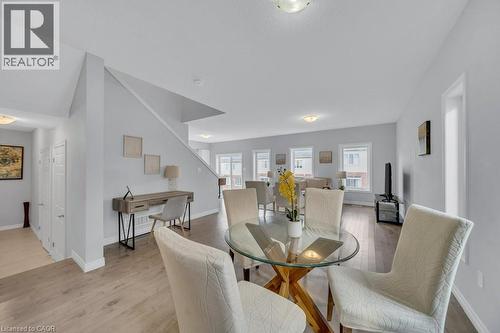 43 Sugar Trail, Kitchener, ON - Indoor Photo Showing Dining Room