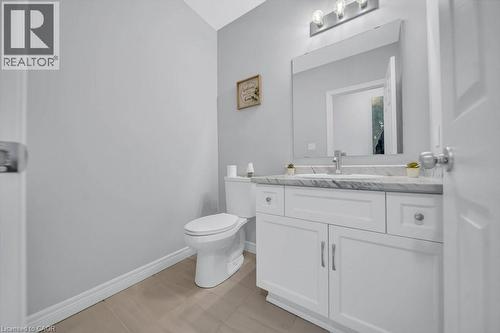 43 Sugar Trail, Kitchener, ON - Indoor Photo Showing Bathroom