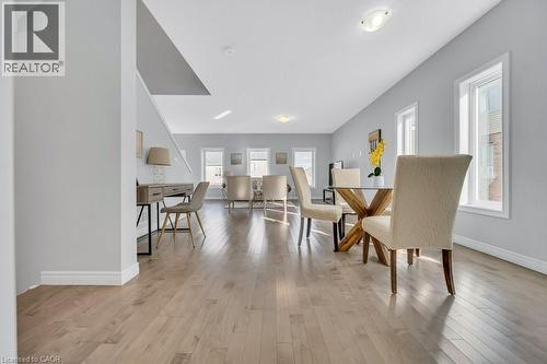 43 Sugar Trail, Kitchener, ON - Indoor Photo Showing Dining Room