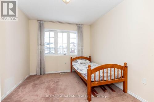 101 Crystalview Crescent, Brampton, ON - Indoor Photo Showing Bedroom