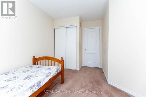 101 Crystalview Crescent, Brampton, ON - Indoor Photo Showing Bedroom