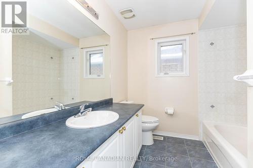 101 Crystalview Crescent, Brampton, ON - Indoor Photo Showing Bathroom