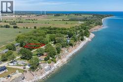 Expansive wooded parcel with clear boundaries, situated directly on a waterfront bluff - 
