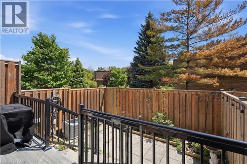 1526 Westminster Place, Burlington, ON - Outdoor