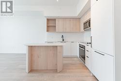 908 - 1185 DUPONT STREET  Toronto, ON M6H 0G5