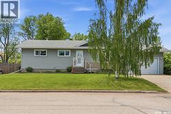 313 7th AVENUE W Watrous, SK S0K 4T0