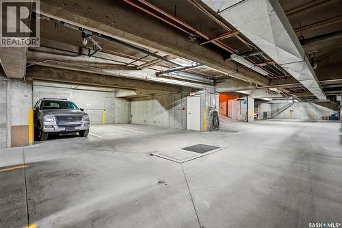 206 2315 Cornwall Street, Regina, SK - Indoor Photo Showing Garage