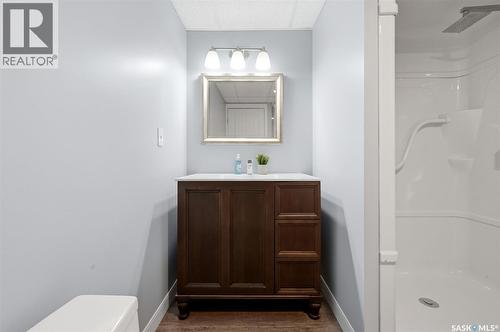 709 Aspen Crescent, Pilot Butte, SK - Indoor Photo Showing Bathroom