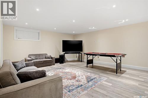 4868 Wright Road, Regina, SK - Indoor