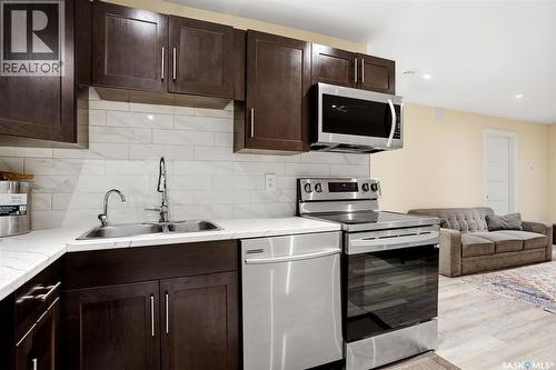 4868 Wright Road, Regina, SK - Indoor Photo Showing Kitchen With Double Sink With Upgraded Kitchen