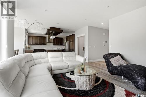 4868 Wright Road, Regina, SK - Indoor Photo Showing Living Room