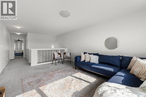 5018 Padwick Road, Regina, SK - Indoor Photo Showing Living Room
