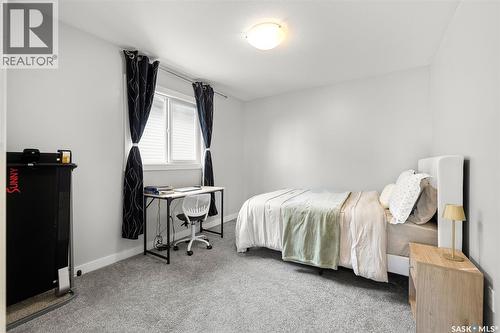 5018 Padwick Road, Regina, SK - Indoor Photo Showing Bedroom