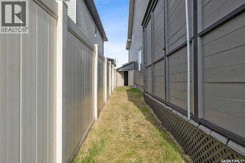5018 Padwick Road, Regina, SK - Outdoor With Exterior
