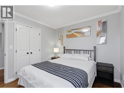 444 Azure Place, Kamloops, BC - Indoor Photo Showing Bedroom
