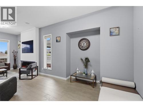 444 Azure Place, Kamloops, BC - Indoor Photo Showing Other Room