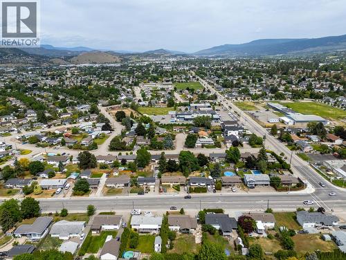 2877 Springfield Road, Kelowna, BC - Outdoor With View