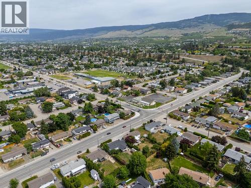 2877 Springfield Road, Kelowna, BC - Outdoor With View
