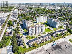 50 LOTHERTON Pathway Unit# 703 North York, ON M6B 2G7
