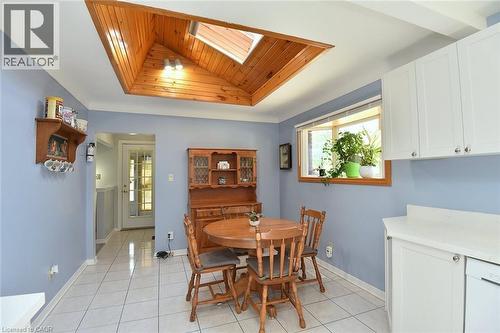 10 Alderney Avenue, Hamilton, ON - Indoor Photo Showing Dining Room