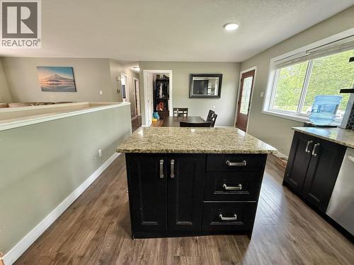 1262 Croft Road, Quesnel, BC - Indoor