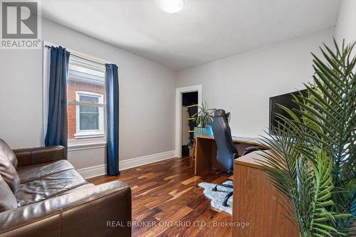 30 Dundas Street, Brantford, ON - Indoor
