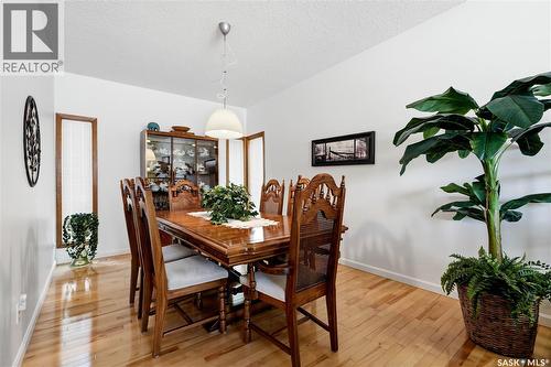 719 Wakaw Terrace, Saskatoon, SK - Indoor Photo Showing Dining Room