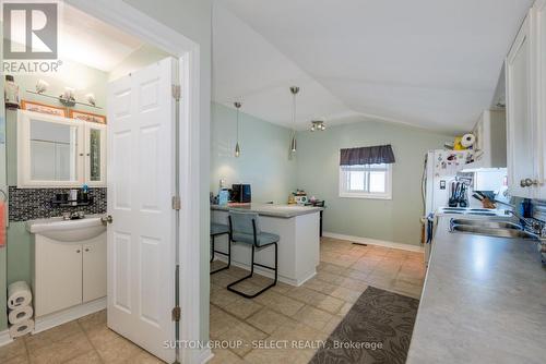 582 Hill Street, London East (East K), ON - Indoor