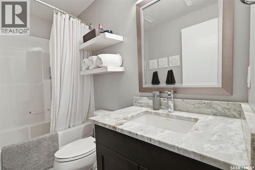 105 542 Pringle Crescent, Saskatoon, SK - Indoor Photo Showing Bathroom