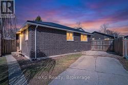 9190 BLENCARN COURT Windsor, ON N8S 4L3