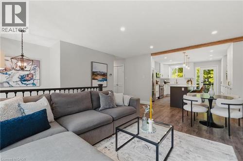 62 Bechtel Drive, Kitchener, ON - Indoor Photo Showing Living Room