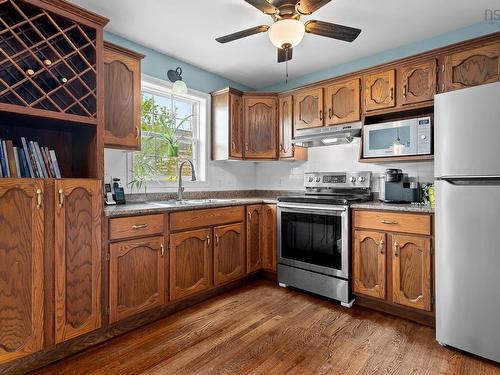7 Daun Avenue, Enfield, NS 