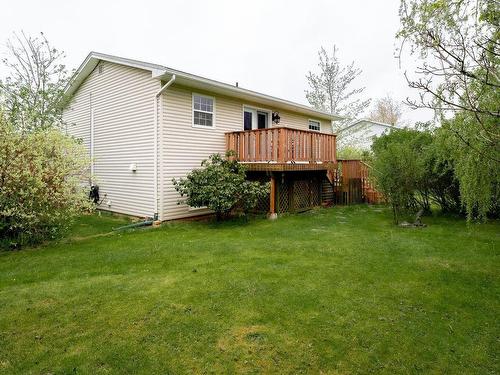 7 Daun Avenue, Enfield, NS 