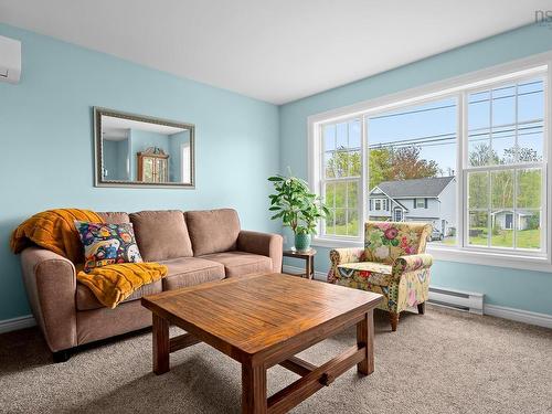 7 Daun Avenue, Enfield, NS 