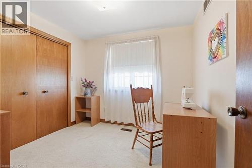 11 Greenbriar Court, Welland, ON - Indoor