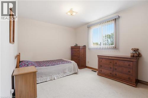 11 Greenbriar Court, Welland, ON - Indoor Photo Showing Bedroom
