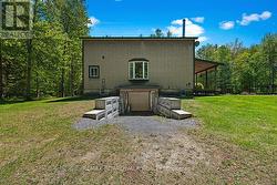 Garage door access to the basement - 