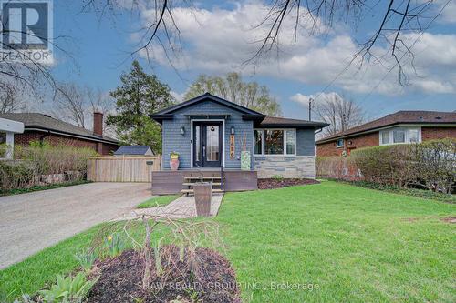 1486 AUGUSTINE DRIVE  Burlington, ON L7P 2N2