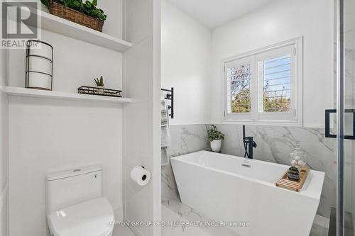 7 Rolling Meadow Drive, Caledon, ON - Indoor Photo Showing Bathroom
