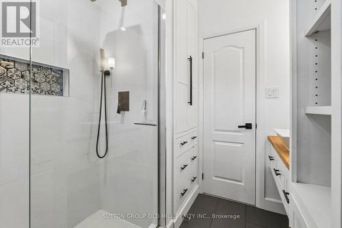 7 Rolling Meadow Drive, Caledon, ON - Indoor Photo Showing Bathroom