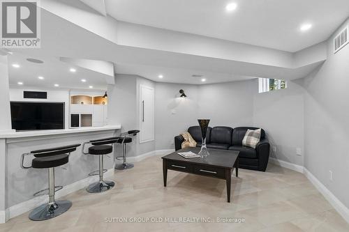 7 Rolling Meadow Drive, Caledon, ON - Indoor